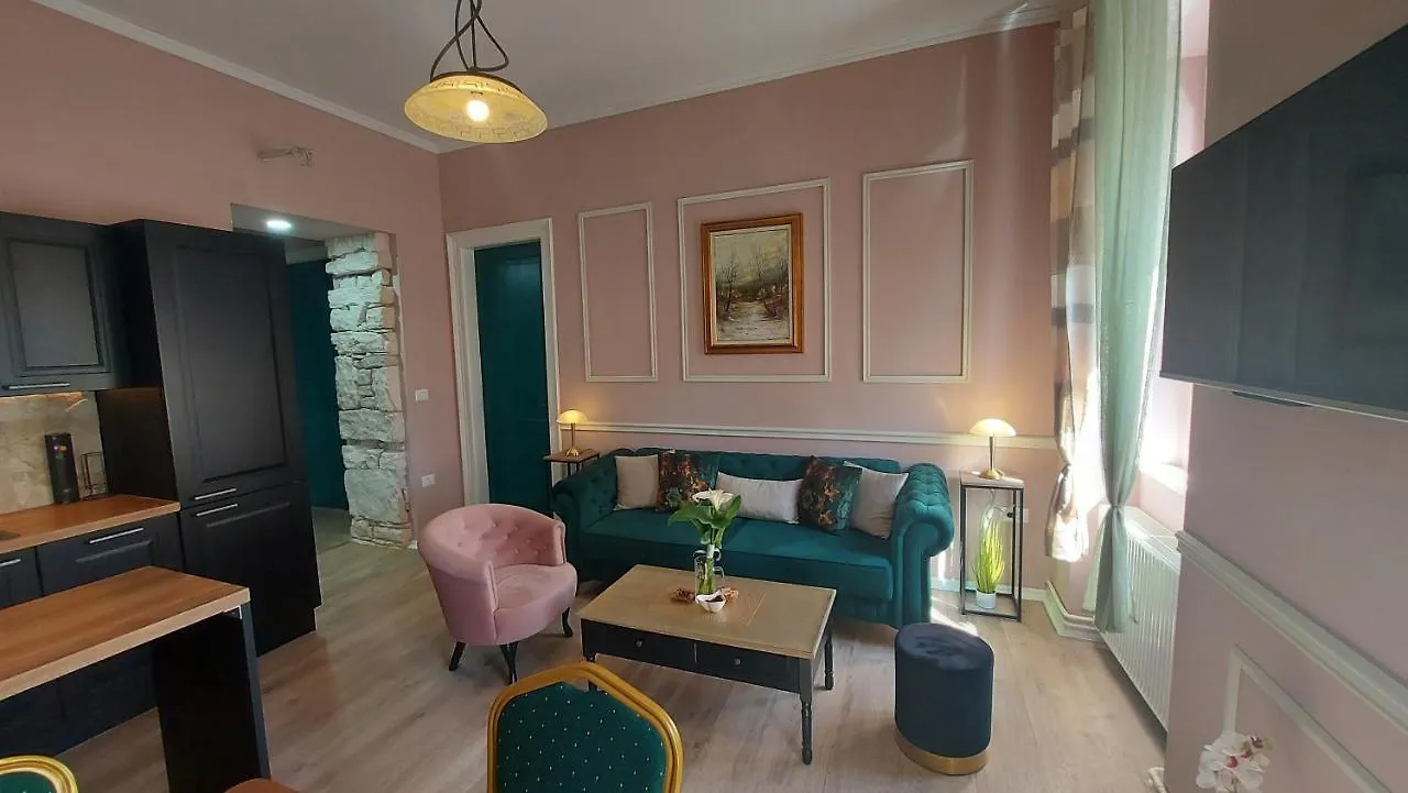 Apartman Mei Center Free Parking In Private Garage Pula